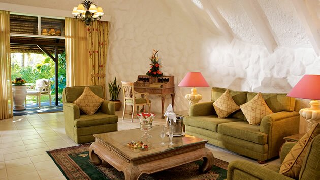 Le Salon d'une Suite La Pirogue, Hotel Ile Maurice