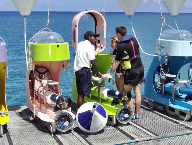 Sub scooter briefing before a dive Blue Safari Submarine Mauritius