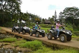Buggy and Quad at Domaine de l'Etoile Buggy and Quad at Domaine de l'Etoile
