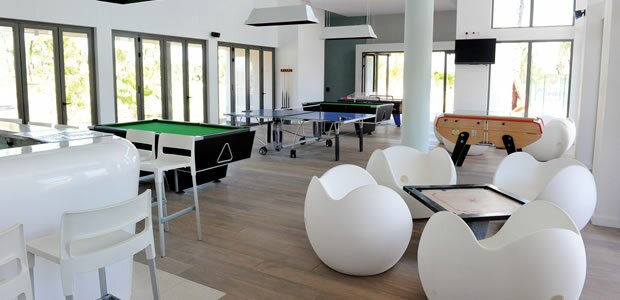 Teens Club Long Beach Mauritius