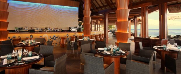 Tides Restaurant, Sugar Beach